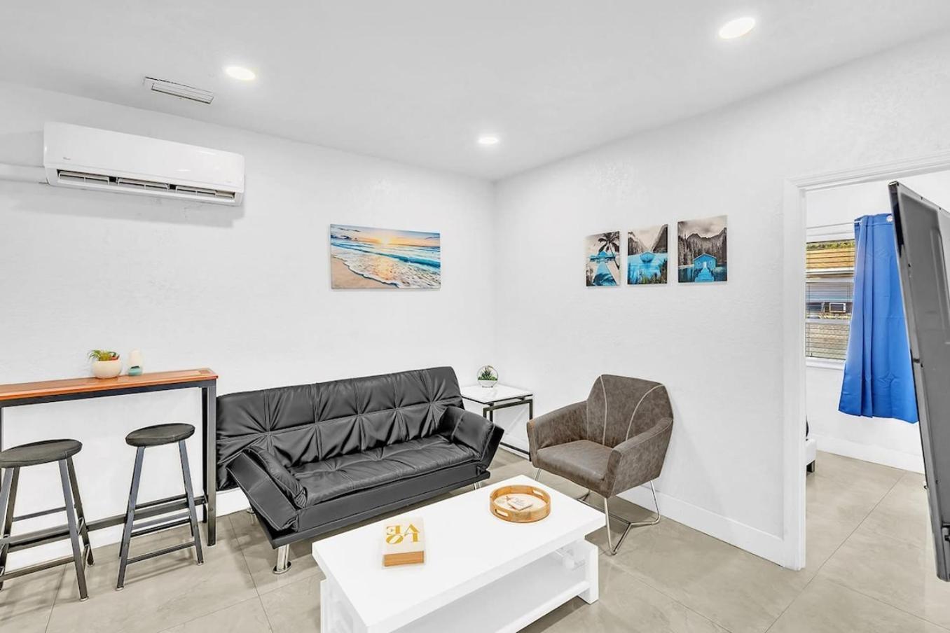 Boutique One Bdrm Close To Aventura Mall & Beach Халландейл-Бич Экстерьер фото